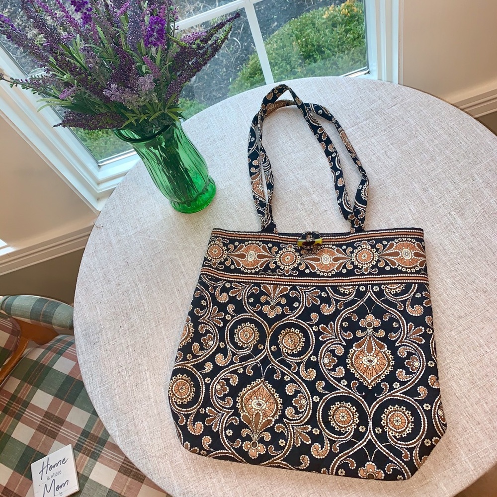 VERA BRADLEY TOTE BAG 🌼